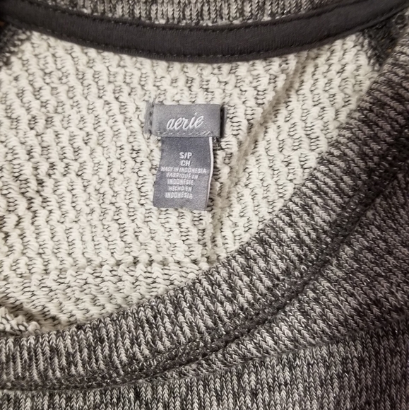 New Aerie Sweater - Picture 3 of 3